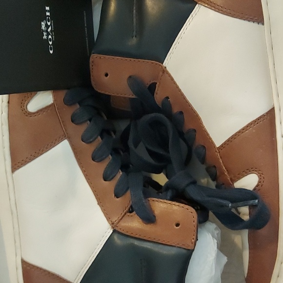 Coach DeWitt Hi Tops - Picture 4 of 5